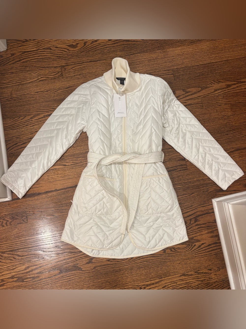 NWT Athleta Women’s Quilted Mendocino Coat in Cream - Size S